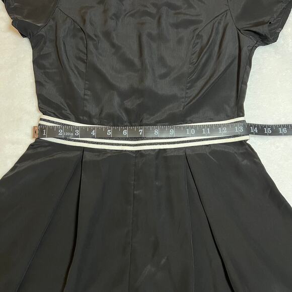 Women's Crewneck Romper Size XS Athleisure Minimalist Sporty Casual Summer - Picture 7 of 10